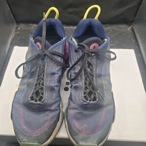 Nike‎ Blue and Black Sneakers with Red Accents